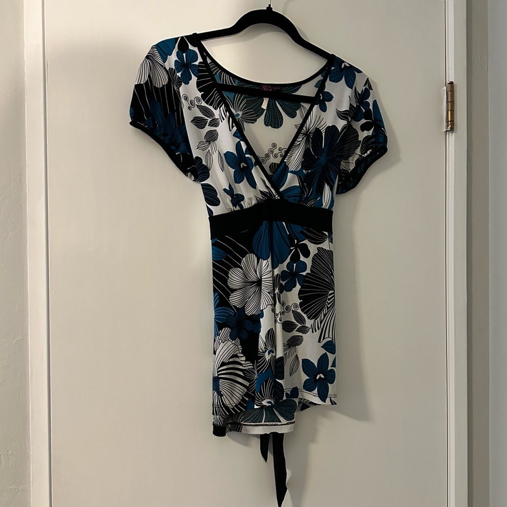 Cute Blouse